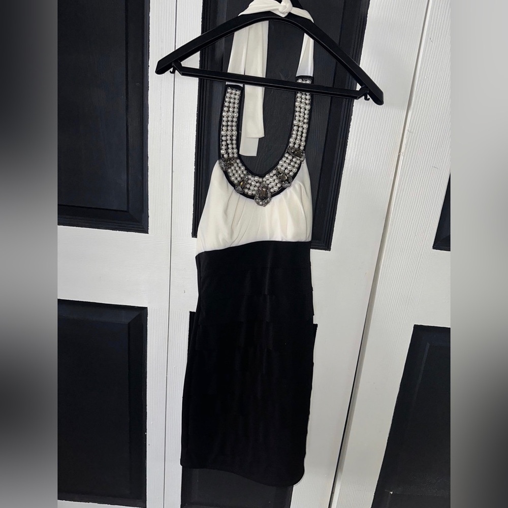 Women’s size 5 HTF vintage mini dress!